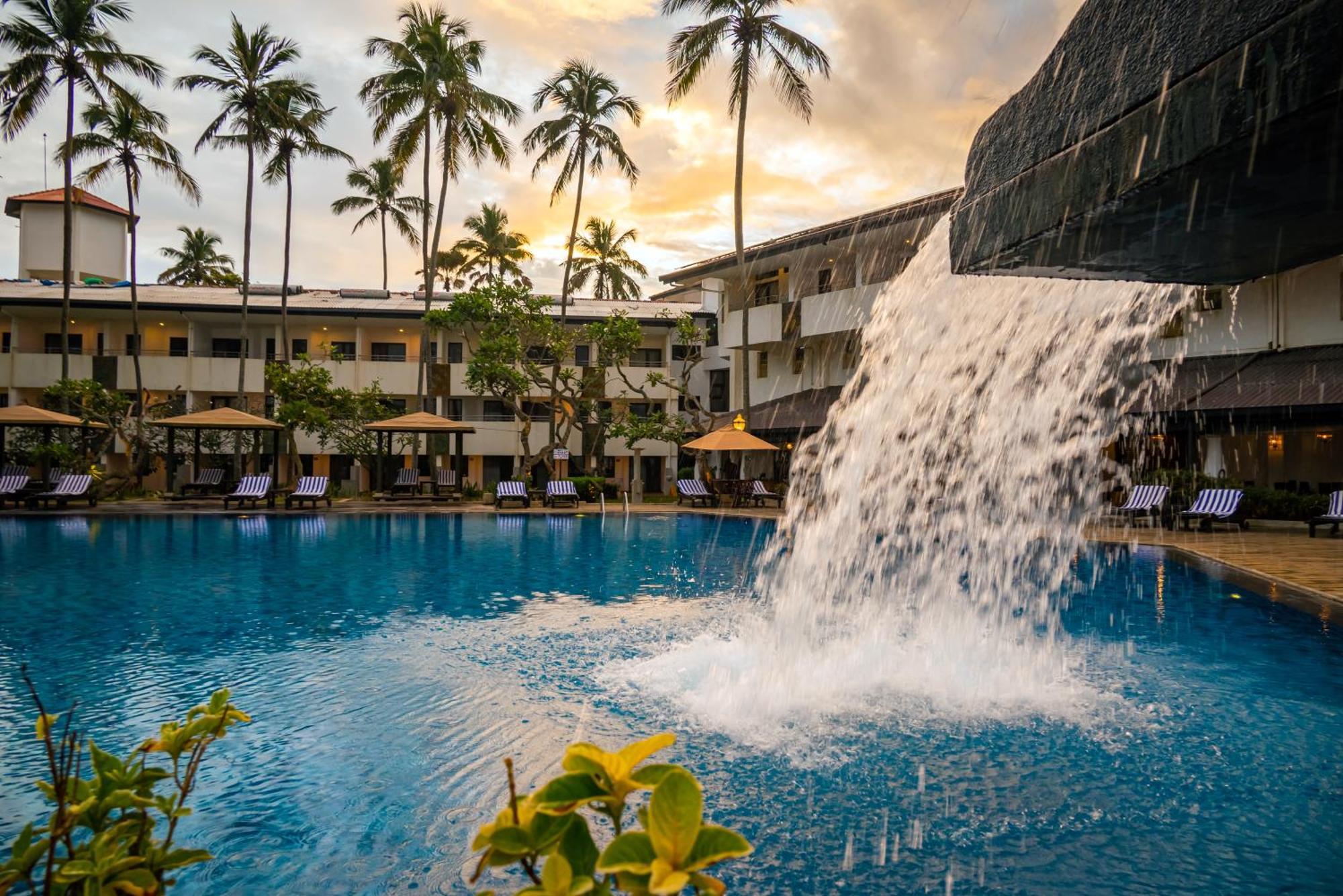 Tangerine Beach Hotel Kalutara Luaran gambar