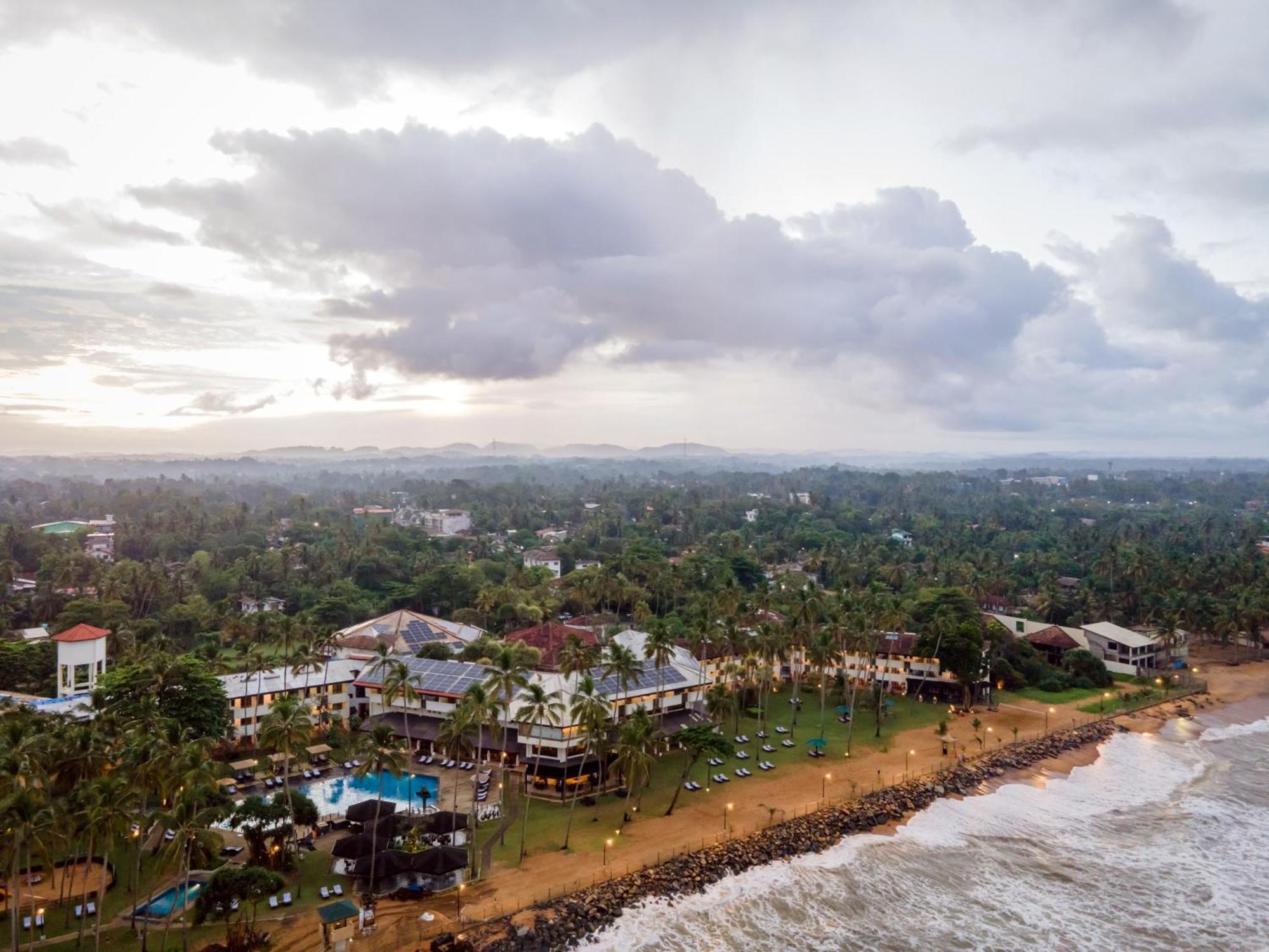 Tangerine Beach Hotel Kalutara Luaran gambar